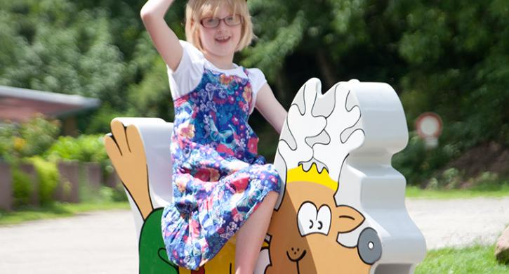 Enzi das Schaukeltier findet Ihr im Restaurant Kleinenzhof