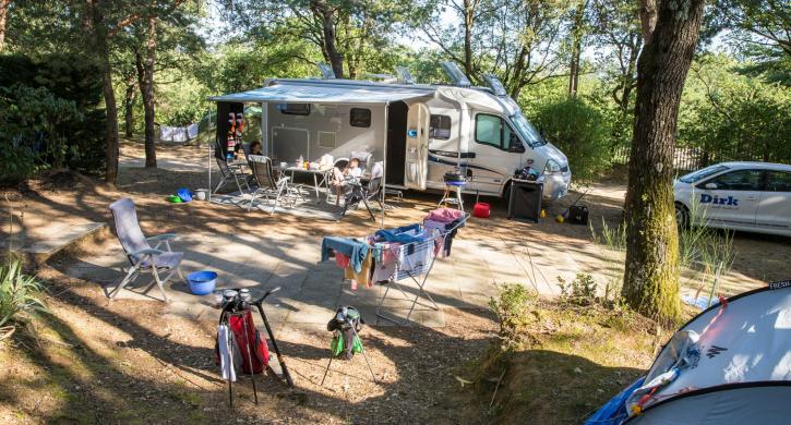 Viel Platz auch für große Fahrzeuge